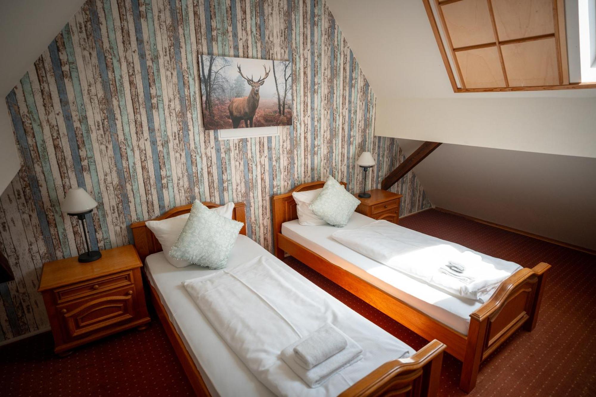 בורג Hotel Kolonieschanke מראה חיצוני תמונה